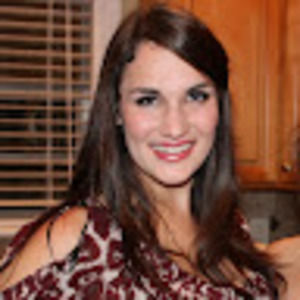 Meet your Posher, Caitlin